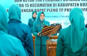 Cantika Wahono Lantik Ketua Pembina Posyandu se Bojonegoro