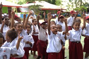 Sambut Hari Suci Nyepi, Danantara Indonesia dan PLN Salurkan 5.000 Paket Perlengkapan Sekolah ke Tiga Provinsi di Indonesia