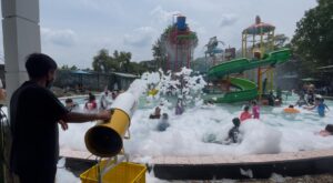 Tirta Wisata Jombang Kembali Dibuka, Tiket Rp 5 Ribu Banjir Pengunjung Saat Libur Lebaran