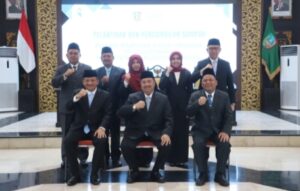 Perkuat Kabinet Jombang Maju, Bupati Warsubi Lantik 5 Pejabat Eselon II Hasil Seleksi Terbuka